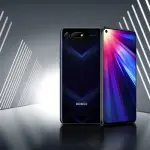 Honor View 20 è ufficiale, in Italia è già disponibile a 699 euro